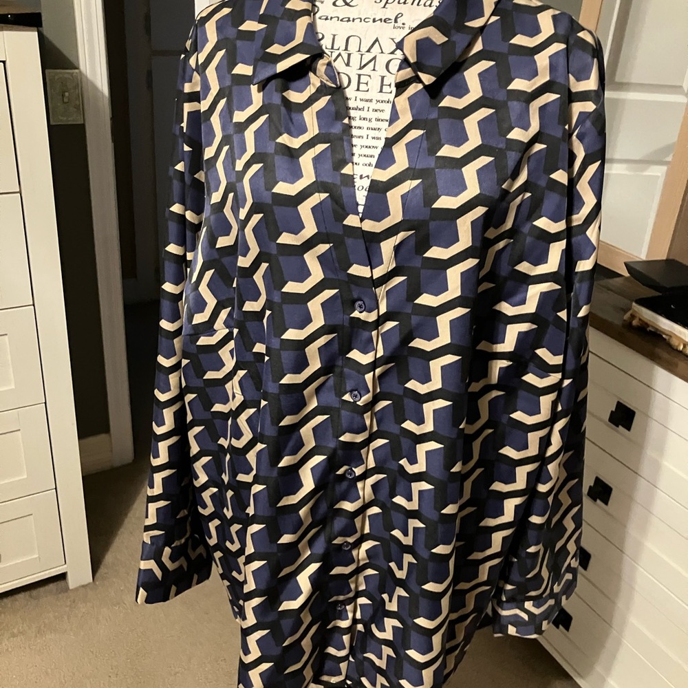 Vero Moda Navy and Cream Patterned Blouse
